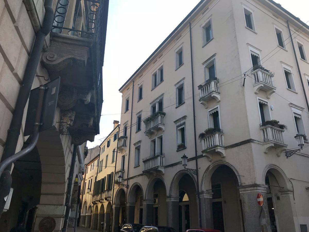 Casa Tadi Padova Centroアパートメント エクステリア 写真